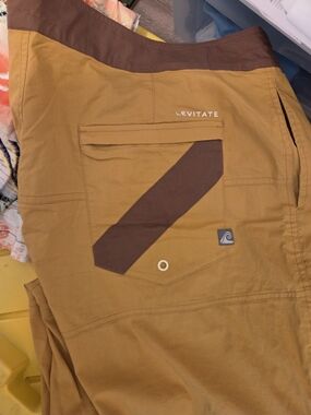 Levitate Two-Tone Mustard Brown Boardshorts